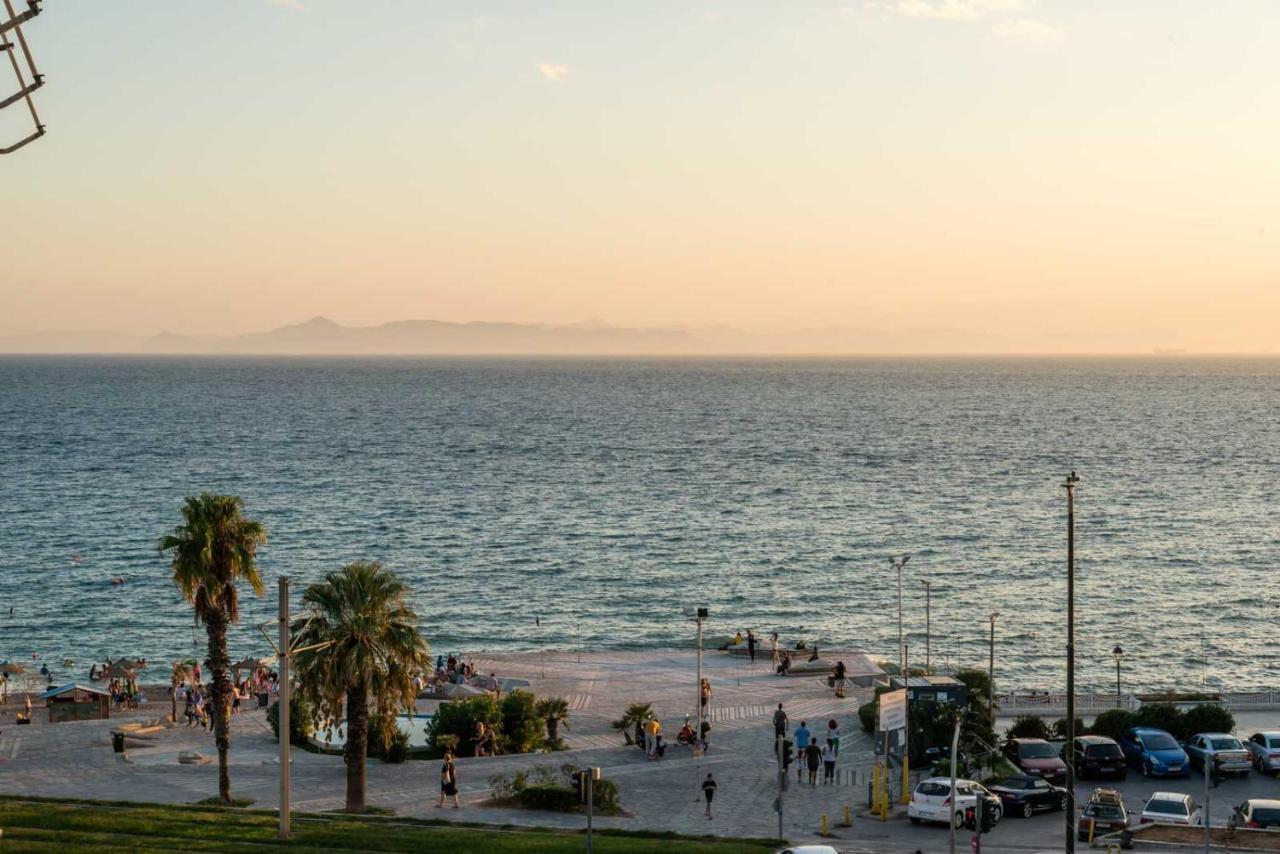 Flisvos Elite Seafront Luxury Apartment Athen Exterior foto